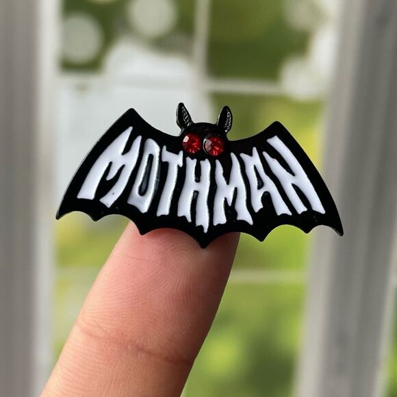 Mothman Enamel Pin/ Brooch Lapel - Picture 1 of 6